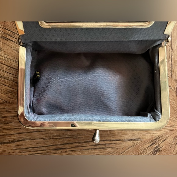 Vintage Eel Skin Gray Leather Clutch Purse with Kiss Lock & Mirror / Wallet - Picture 10 of 10